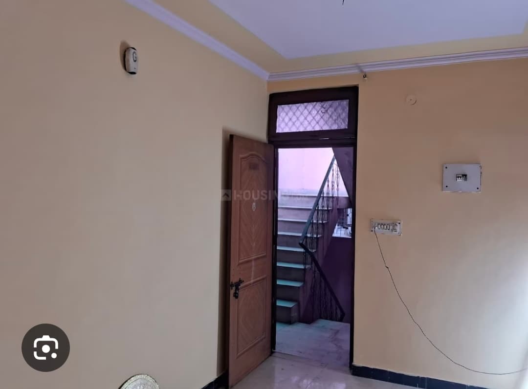 1+1 Flat Available For Rent